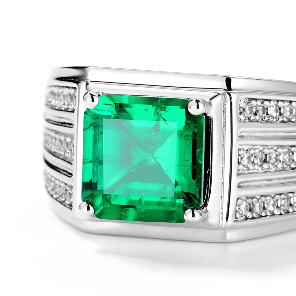 S925 Silver Cultivated Emerald Ring Men's Vintage Noble Style Ring - Image 4