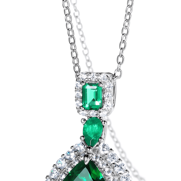 Cultivate Emerald Necklace S925 Silver Collarbone Chain Vintage Light Luxury Style - Image 3
