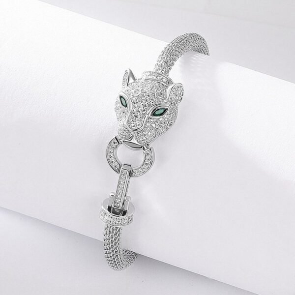 Paragraph fell into the Milky Way delicate cheetah bracelet S925 silver micro-set full of diamonds light luxury hand jewelry fashion personality - Image 2