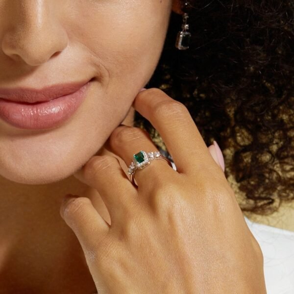 Square Cultured Emerald Ring S925 Silver Full Set Colorful Gemstone Light Luxury Finger Ring Fashion - Image 2