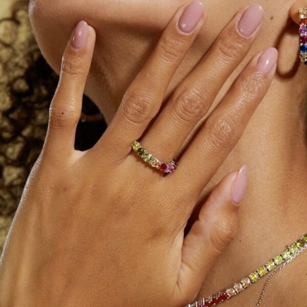 Round rainbow ring for women with diamonds colorful zirconia finger ring light luxury fashion personalized design - Image 2