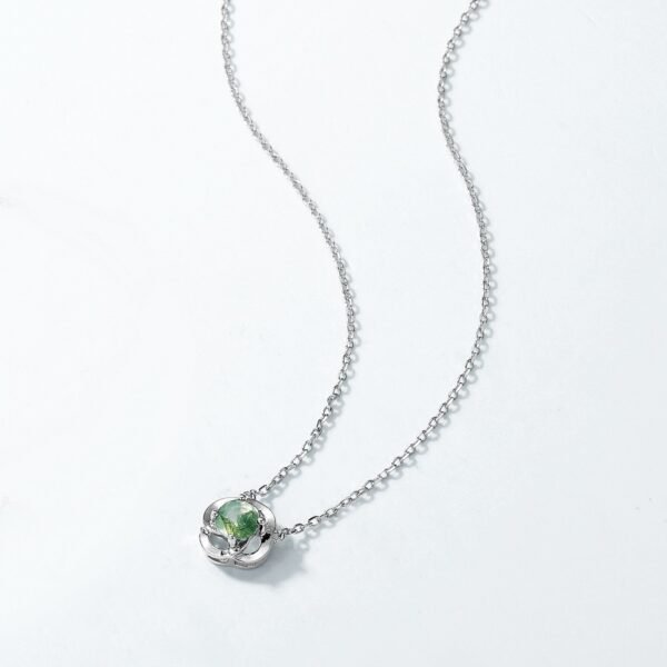 Flowers natural watercress agate necklace S925 silver green moss stone collarbone chain simple fashion hundred matching - Image 2