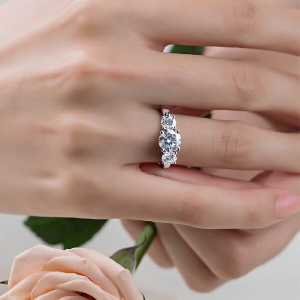 New S925 sterling silver moissanite ring three lifetimes diamond finger ring women's fashion light luxury wedding customized - Image 2