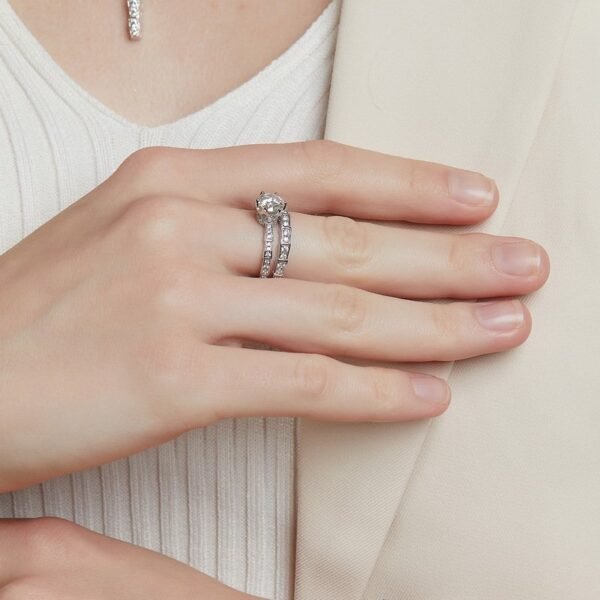 Bamboo single row moissanite ring S925 sterling silver inlaid colorful treasure couple ring simple light luxury - Image 2