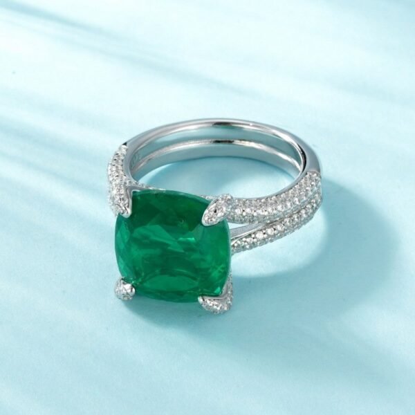 Light Luxury Atmosphere Emerald Green Ring S925 Silver with Synthetic Emerald Index Ring - Image 2