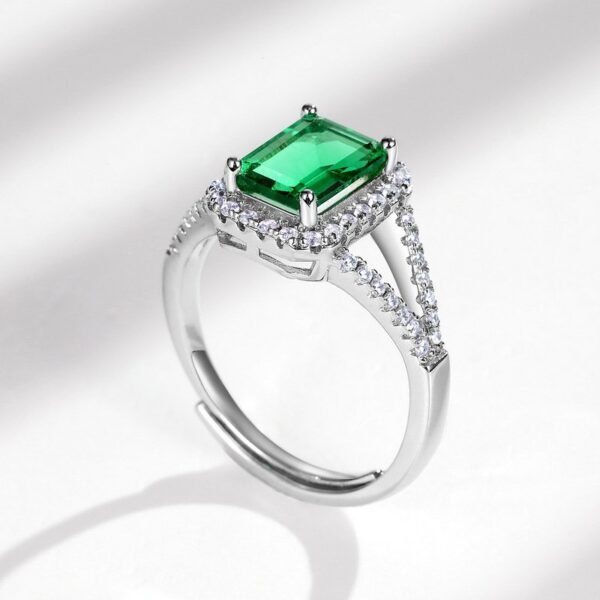 Classic fashion temperament 1.25ct cultivated emerald ring S925 silver fashion gemstone hand jewelry - Image 3