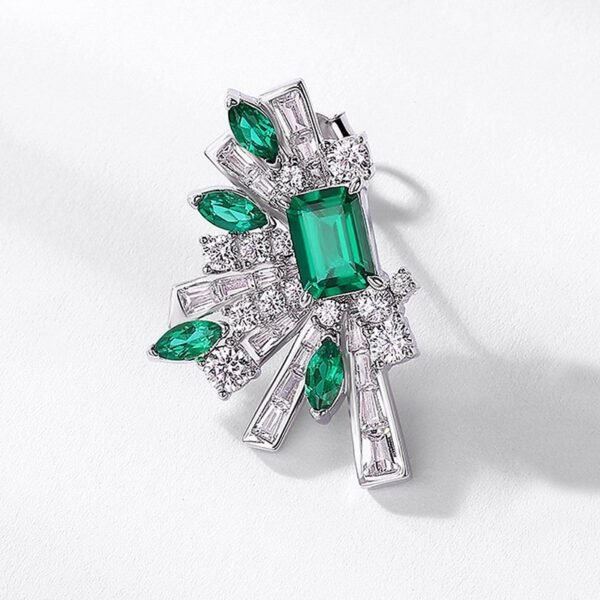 Geometric Half Scalloped Vintage Earrings S925 Silver Cultured Emerald Premium Earrings Light Luxury - Image 3