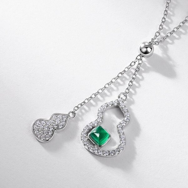 Hot sale cultivated emerald gourd pendant necklace necklace S925 silver with cultivated colored gemstone sweater chain customized - Image 3