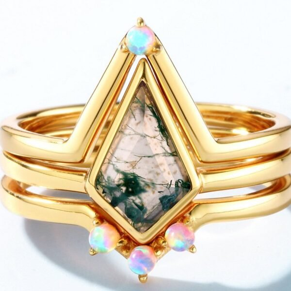 New S925 Silver Green Moss Ring Watercress Agate Finger Ring Noble Light Luxury Style Amazon - Image 3