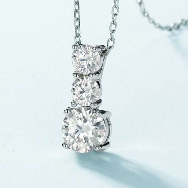 Three Lives Radiant Moissanite Pendant S925 Silver Inlay Moissan Chain Pendant Simple - Image 3