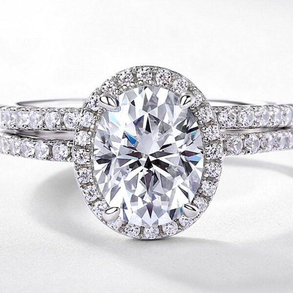 Brilliant light luxury pigeon egg moissanite diamond ring female S925 sterling silver fashion combination ring - Image 3