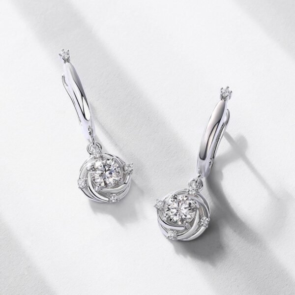 Spiritual moissanite earrings female S925 silver flowers colorful earrings fashion high-class sense of one hundred - Image 3