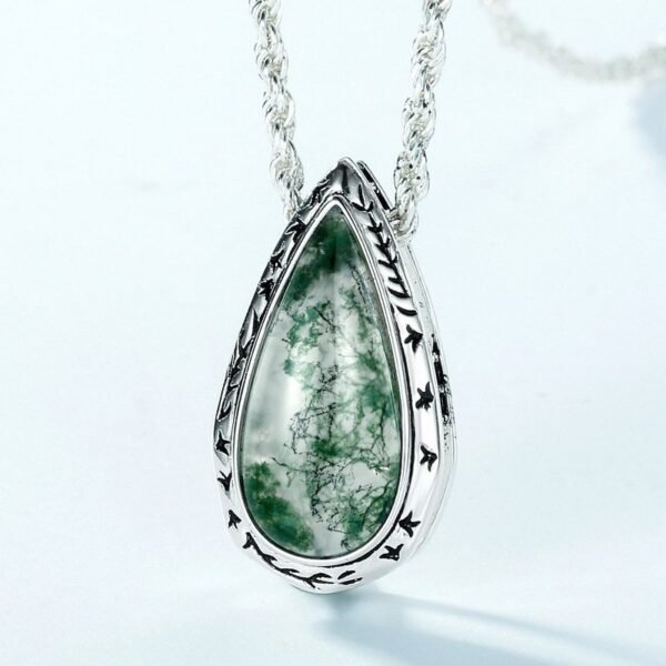 Natural watercress agate water drop collarbone chain S925 silver green moss stone necklace fashion personality - Image 4