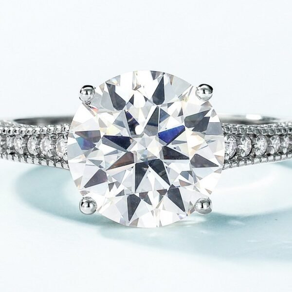 Pave radiant moissanite diamond ring female S925 silver proposal engagement couple ring light luxury atmosphere versatile - Image 4