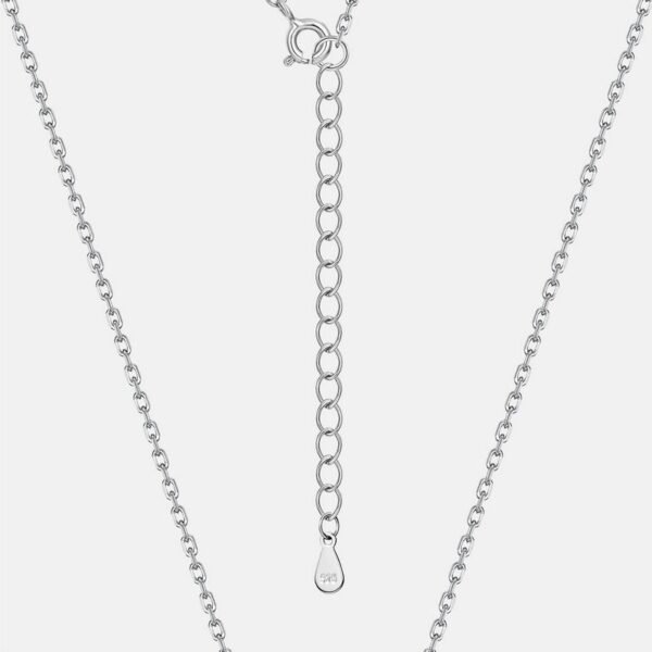 Four petals flower moissanite necklace S925 silver inlaid with radiant moissanite collarbone chain personalized simple - Image 4