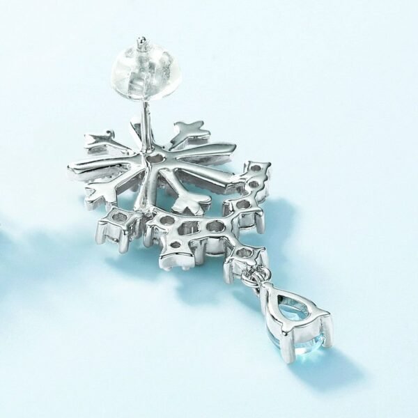 Autumn and winter snowflake fashion earrings female S925 silver sky blue topaz earrings light luxury hundred - Image 4
