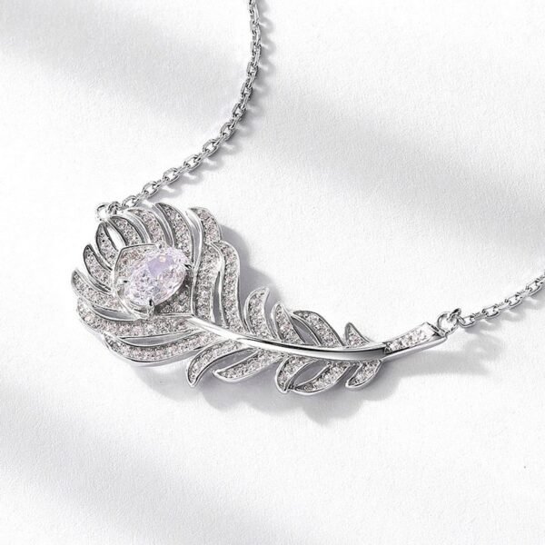 Section feather personalized design high carbon diamond necklace female S925 silver with sparkling colored treasure collarbone chain fashion trend - Image 4