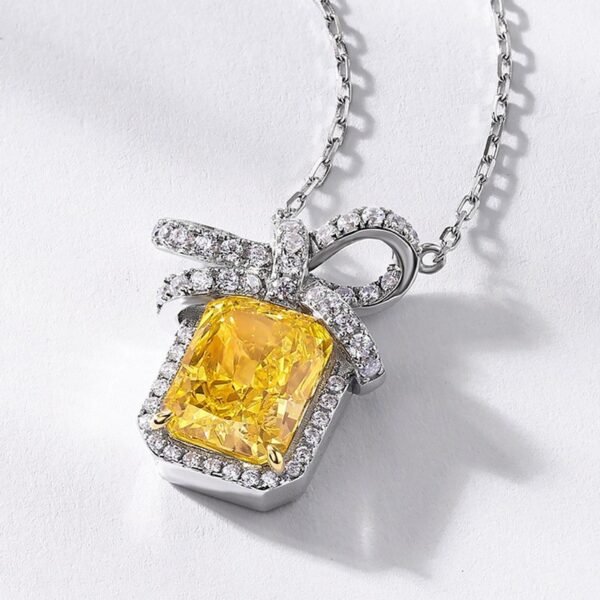 Hot pick S925 sterling silver goose yellow necklace ice flower cut high carbon diamond collarbone chain fashion wind hundred models - Image 4