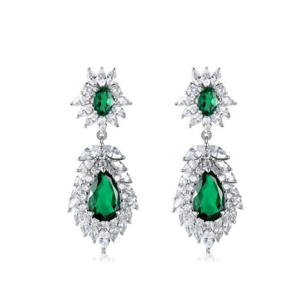 New S925 Silver Cultivated Emerald Earrings Female Vintage Luxury Premium Design Earrings