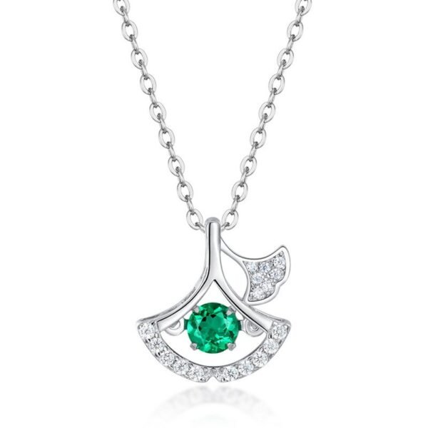 Hot picks fan-shaped small skirt necklace S925 silver cultivation emerald personalized collarbone chain light luxury fashion