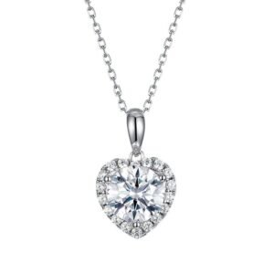Global supply moissan love heart pendant female S925 silver inlaid radiant colorful treasure necklace simple and fashionable