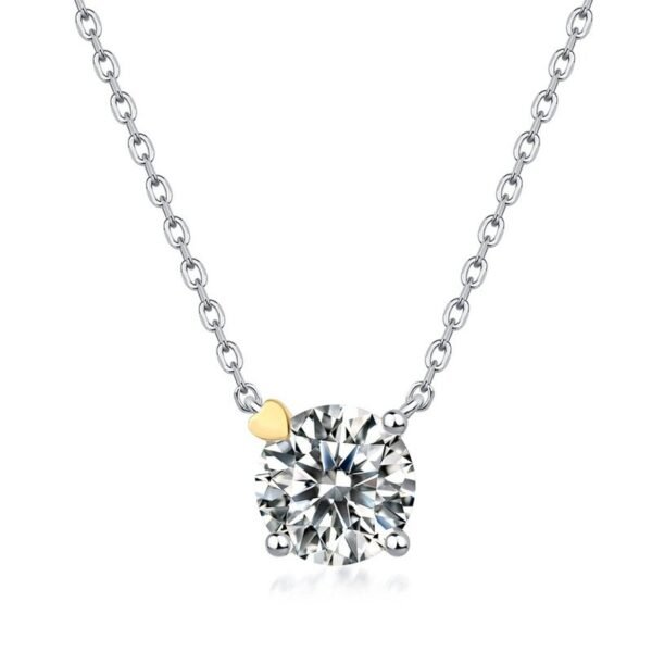 Gold-plated heart moissanite necklace S925 silver inlaid with sparkling colored gemstone collarbone chain light luxury fashion