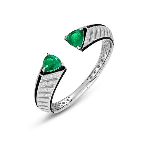 Exquisite senior sense of cultivation color treasure bracelet S925 silver Europe and the United States retro emerald green bracelet opening