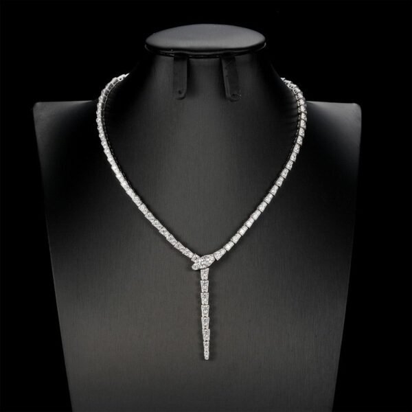 Hot mining explosive full diamond snake-shaped collarbone chain S925 silver senior sense of light luxury snake head snake bone chain customized - Image 6