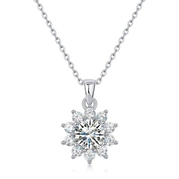 Hot snowflake moissanite S925 sterling silver collarbone chain female radiant sunflower necklace pendant super flash luxury - Image 6