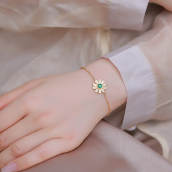 925 Sterling Silver Natural Stone Bracelet Cute Sunflower-Style Emerald Couples Bracelet for Parties and Gifts - Image 4