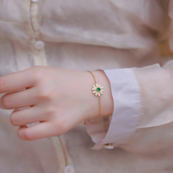 925 Sterling Silver Natural Stone Bracelet Cute Sunflower-Style Emerald Couples Bracelet for Parties and Gifts - Image 3