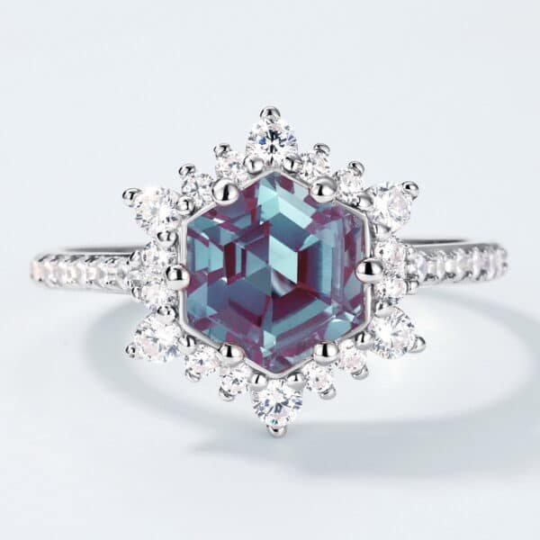 Hot selling hexagonal step-cut alexandrite ring S925 silver two-color color changing gemstone ring - Image 2